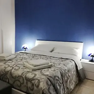 House Casa vacanze Aeroporto di Catania Fontana Rossa